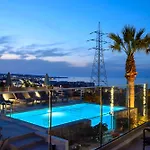 Queen's Gem Luxury - Heated Jacuzzi & Pool *