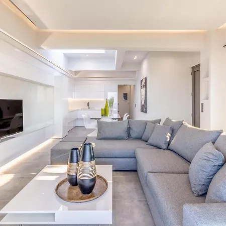 Villa Queen's Gem Luxury - Heated Jacuzzi&pool Chersonissos