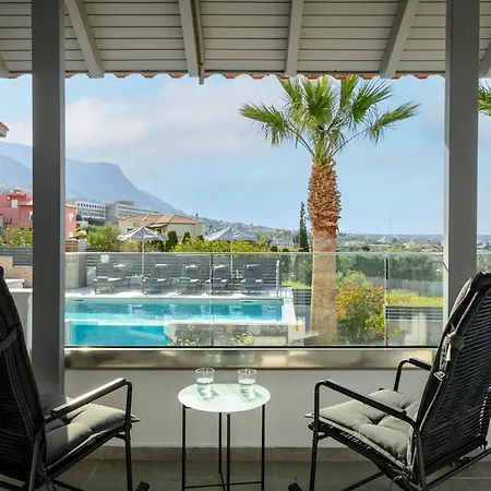 Villa Queen's Gem Luxury - Heated Jacuzzi&pool Chersonissos