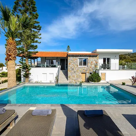 Βίλα Queen's Gem Luxury - Heated Jacuzzi & Pool