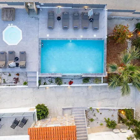 Queen's Gem Luxury - Heated Jacuzzi & Pool * Χερσόνησος