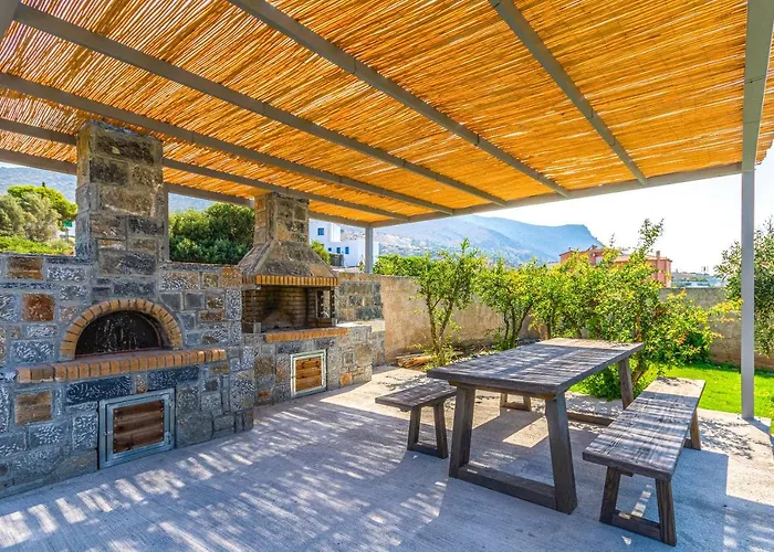 Vila Queen's Gem Luxury - Heated Jacuzzi & Pool Hersonissos (Crete)