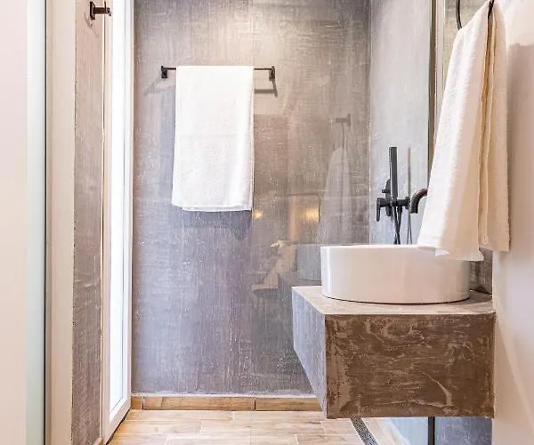 Queen's Gem Luxury - Heated Jacuzzi & Pool فيلة