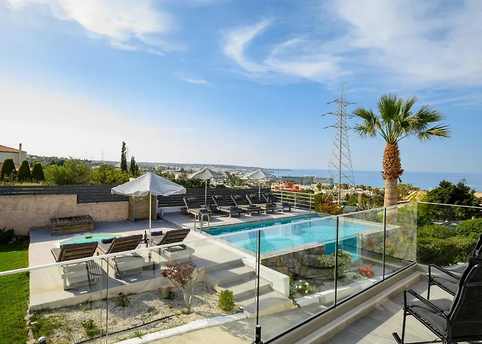 Vila Queen's Gem Luxury - Heated Jacuzzi & Pool Hersonissos (Crete)