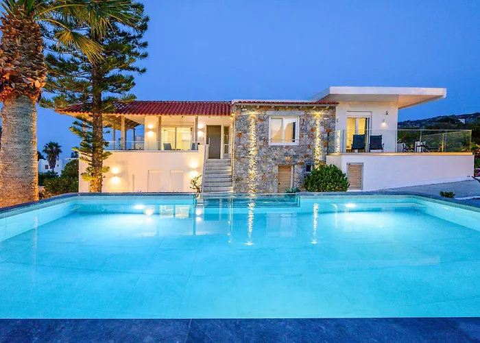 Vila Queen's Gem Luxury - Heated Jacuzzi & Pool